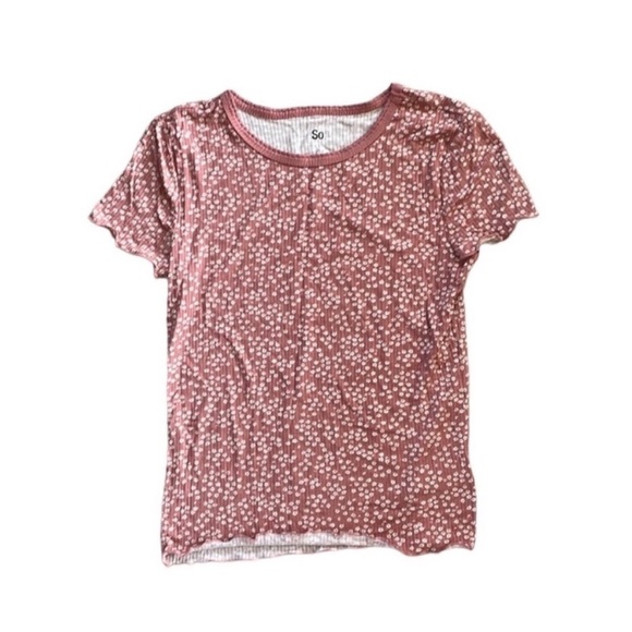 SO Size Small Floral Printed Short-Sleeve Shirt. - Picture 2 of 5